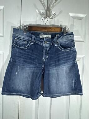 BKE Denim Payton Distressed Denim Shorts Size 32
